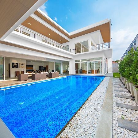 Davinci Pool Villa Pattaja Kültér fotó